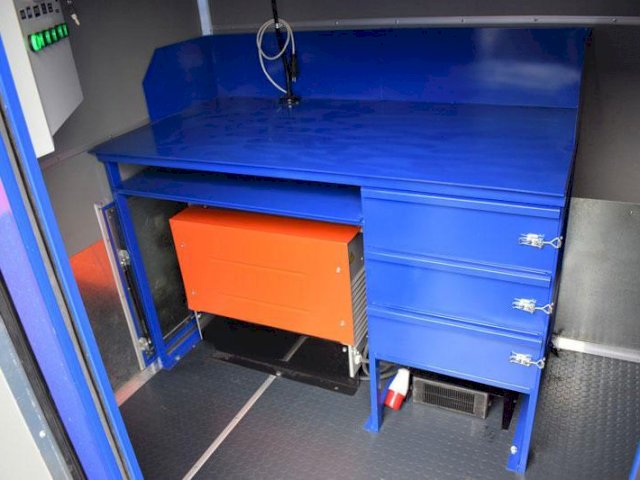 Фото №20: Передвижная мастерская КАМАЗ 43118-3027-50 с КМУ АНТ 1.8-2 (026, г-р EG-202)