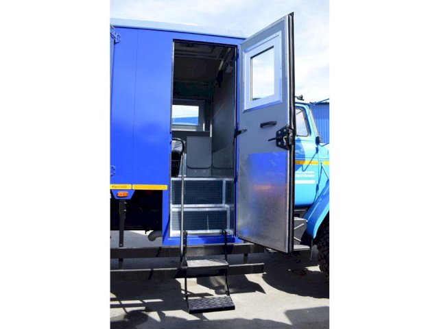 Фото №10: Передвижная мастерская Урал 4320-1912-60Е5 с КМУ АНТ 5-2 (035)