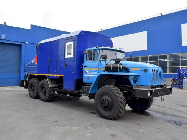 Фото №8: Передвижная мастерская Урал 4320-1912-60Е5 с КМУ АНТ 5-2 (035)