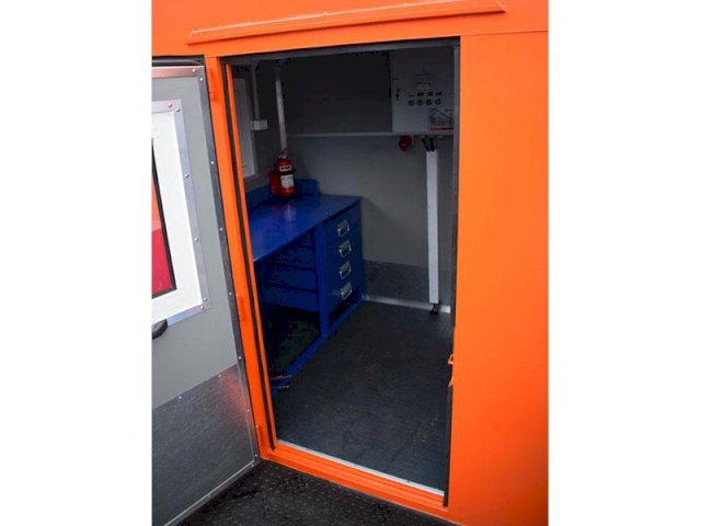 Фото №11: Передвижная мастерская Урал 4320-1912-60Е5 с КМУ АНТ 8.5-2 (023, генератор EG-202)