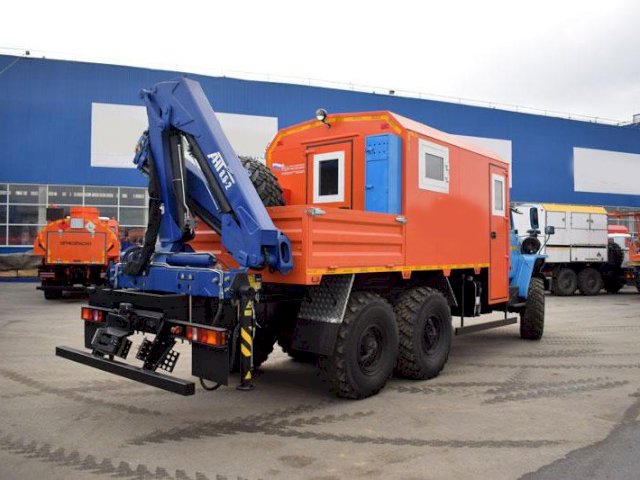 Фото №6: Передвижная мастерская Урал 4320-1912-60Е5 с КМУ АНТ 8.5-2 (023, генератор EG-202)