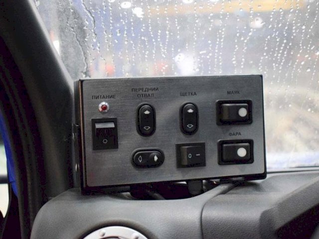 Фото №10: Передвижная мастерская Урал-NEXT 4320-6951-74Е5 с КМУ HIAB XS 099