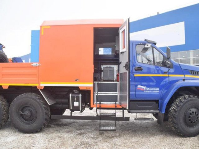 Фото №11: Передвижная мастерская Урал-NEXT 4320-6952-72Е5Г38 с КМУ АНТ 12-2 (010, генератор EG-202)