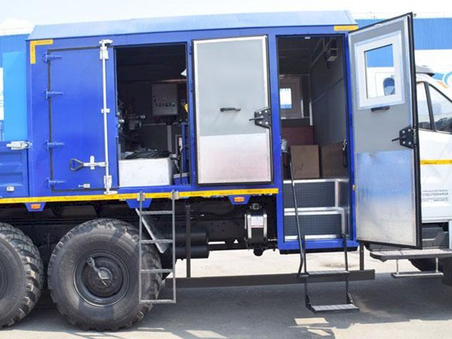 Фото №17: Передвижная мастерская Урал-NEXT 4320-6952-72Е5Г38 с КМУ АНТ 4.4-1 (020, генератор EG-202)
