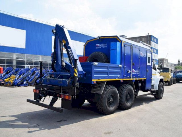 Фото №5: Передвижная мастерская Урал-NEXT 4320-6952-72Е5Г38 с КМУ АНТ 4.4-1 (020, генератор EG-202)