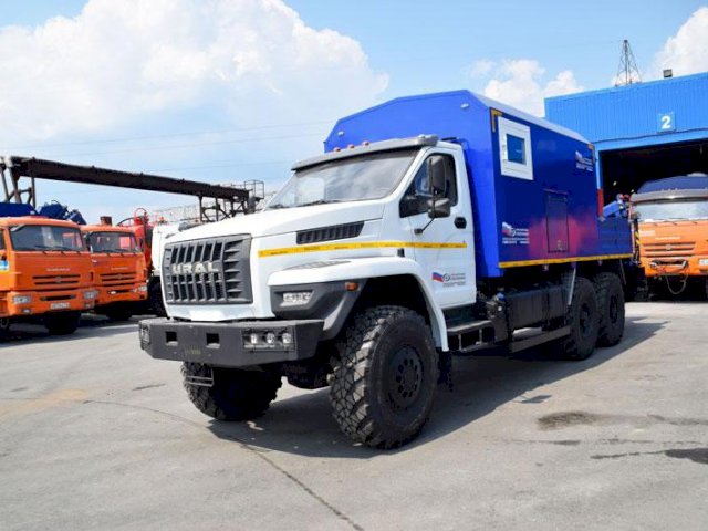 Фото №2: Передвижная мастерская Урал-NEXT 4320-6952-72Е5Г38 с КМУ АНТ 4.4-1 (020, генератор EG-202)