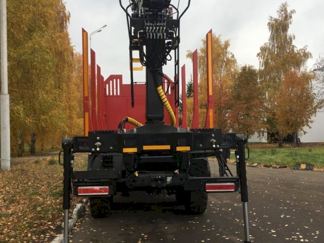 Фото №9: Лесовоз КАМАЗ 43118-3027-50 с КМУ VM10L74