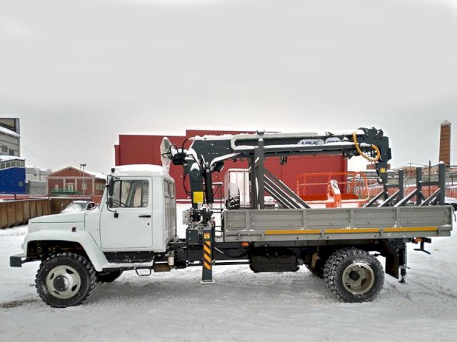 Фото №3: Бортовой манипулятор КМУ HTMI-035A с буром на шасси ГАЗ-33086