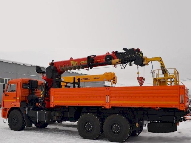 Фото №2: Бортовой манипулятор Palfinger IT200 с буром на шасси КАМАЗ-43118
