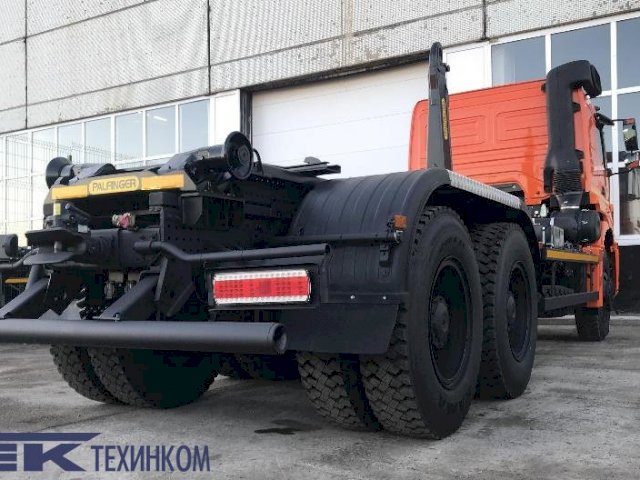 Фото №2: Крюковый погрузчик КАМАЗ 6580-3051-68 с гидроупорами с КМУ Palfinger РН Т20РI.57
