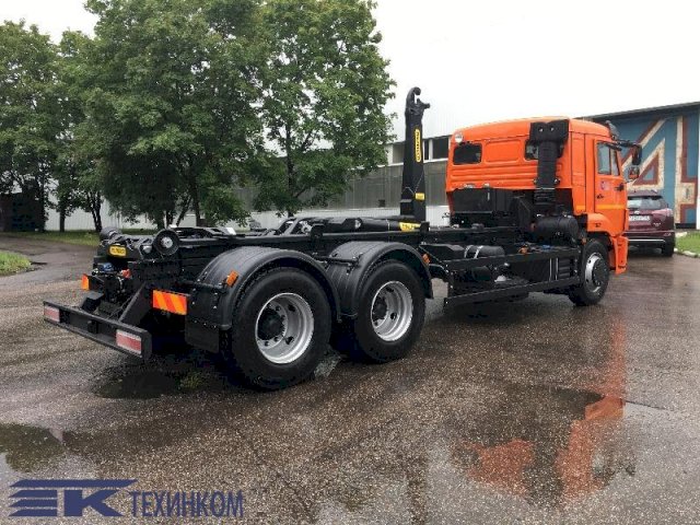 Фото №13: Крюковый погрузчик КАМАЗ 65115-3094-48 с гидроупорами с КМУ Palfinger PH T15