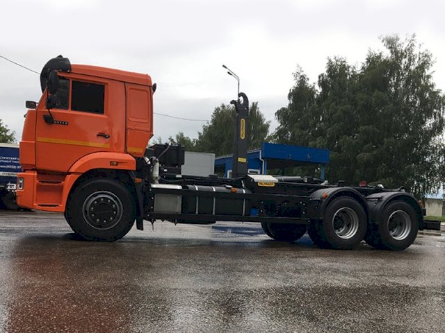 Фото №10: Крюковый погрузчик КАМАЗ 65115-3094-50 с гидроупорами с КМУ Palfinger PH T15