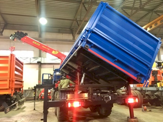 Фото №4: Самосвал КАМАЗ 43118 с КМУ Inman IT 150