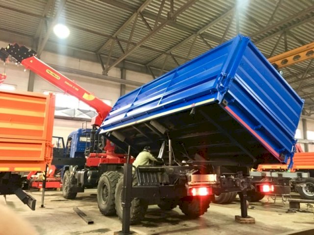 Фото №3: Самосвал КАМАЗ 43118 с КМУ Inman IT 150