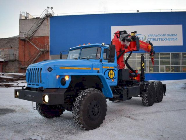 Фото №2: Седельный тягач Урал 4320-1912-60Е5 с КМУ ИТ-180 (008)