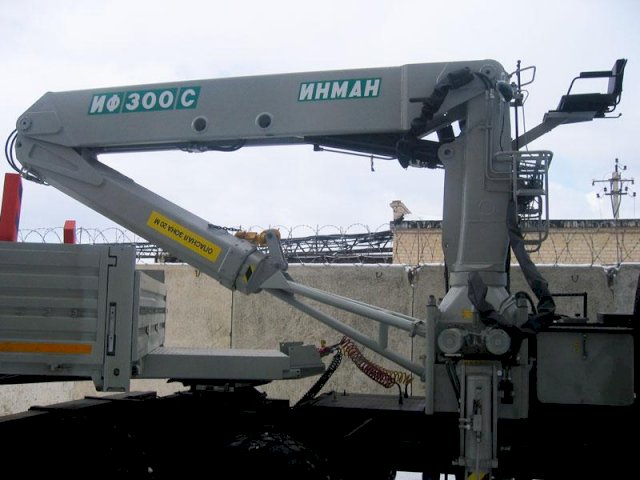 Фото №8: Седельный тягач Урал 4320-1912-60Е5 с КМУ ИФ-300