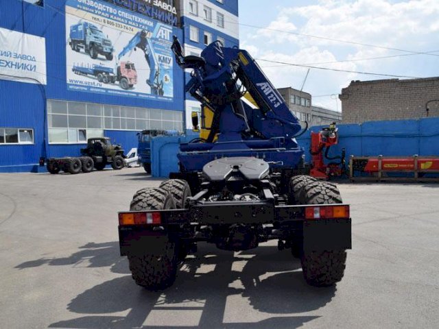 Фото №5: Седельный тягач Урал 4320-4972-82Е5 с КМУ АНТ 22-3 (006)