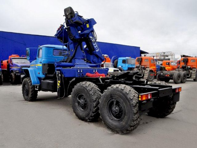 Фото №5: Седельный тягач Урал 4320-1912-60Е5 с КМУ АНТ 22-2