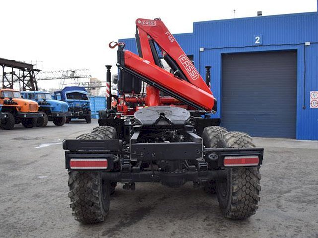 Фото №8: Седельный тягач КАМАЗ 43118-3027-50 с КМУ Fassi F155.A.0.22 (24)