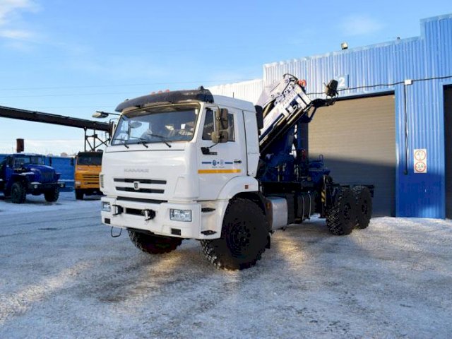 Фото №2: Седельный тягач КАМАЗ 43118-3027-50 с КМУ АНТ 22-4 (025)