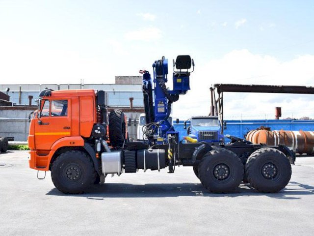 Фото №3: Седельный тягач КАМАЗ 43118-3011-50 с КМУ АНТ 22-2 (034)