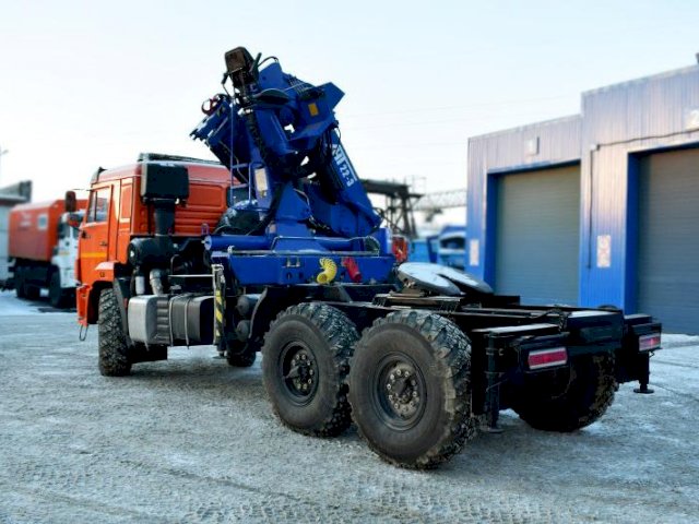 Фото №4: Седельный тягач КАМАЗ 43118-3017-50 с КМУ АНТ 22-3 (027)