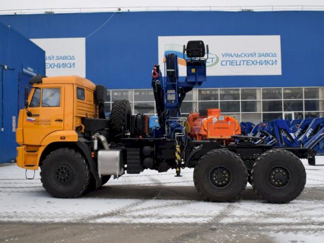 Фото №7: Седельный тягач КАМАЗ 43118-3011-50 с КМУ АНТ 12-2 (022)