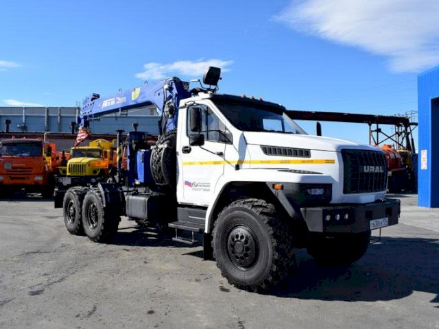 Фото №6: Седельный тягач Урал-NEXT 4320-6952-72Е5Г38 с КМУ АНТ 15-5ТЛ (007)
