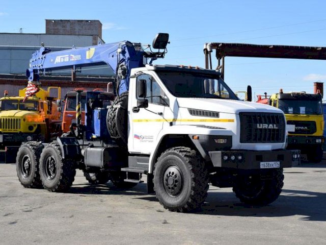 Фото №3: Седельный тягач Урал-NEXT 4320-6952-72Е5Г38 с КМУ АНТ 15-5ТЛ (007)