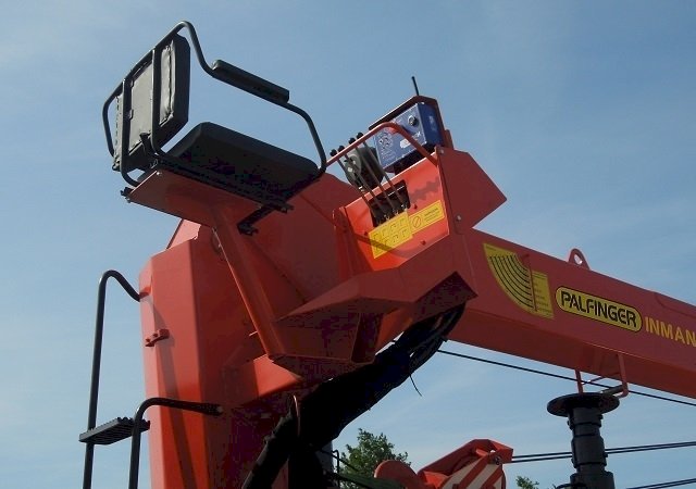 Фото №4: Бортовой КАМАЗ 43118 с КМУ INMAN IT 180