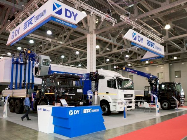 Фото №4: Бортовой Isuzu Giga Extralong с КМУ DongYang SS1956