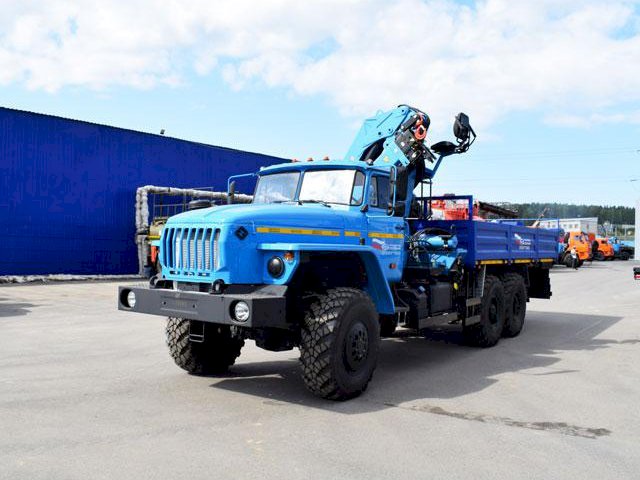 Фото №2: Бортовой Урал 4320-1916-72Е5 с КМУ Инман ИМ-240 (32)