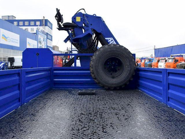 Фото №6: Бортовой Урал 4320-4952-80Е5 с КМУ АНТ 22-2 (40)