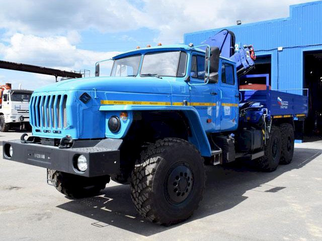 Фото №6: Бортовой Урал 4320-1912-60Е5 с КМУ АНТ 12-2 (30)