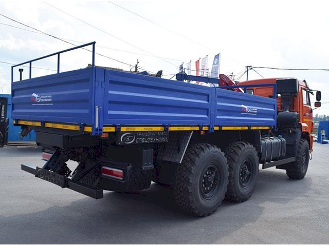 Фото №5: Бортовой КАМАЗ-43118-3027-50 с КМУ Fassi F40B.0.22 (32)