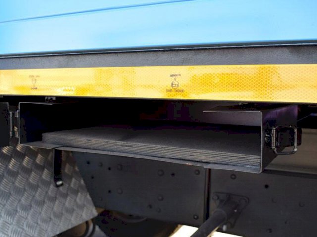 Фото №11: Бортовой КАМАЗ-65117-3010-48(A5) с КМУ АНТ 22-3 (64)