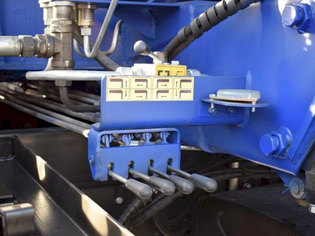 Фото №9: Бортовой КАМАЗ 43118-3011-50 с КМУ АНТ 22-3 (44)