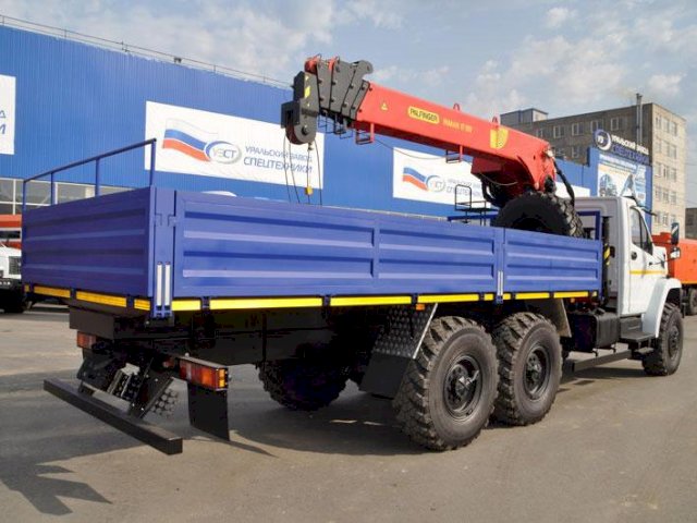 Фото №6: Бортовой Урал-NEXT 4320-6958-74Е5И06 с КМУ ИТ-150