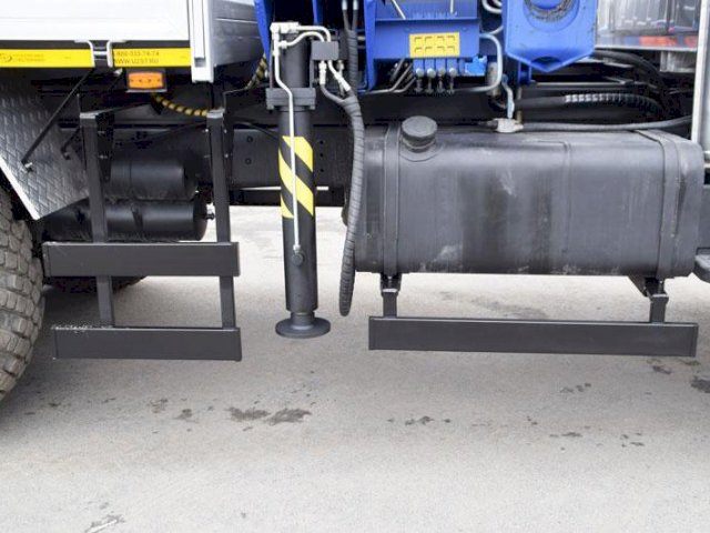 Фото №7: Бортовой Урал-NEXT 4320-6952-74Е5Г38 с КМУ АНТ 22-4