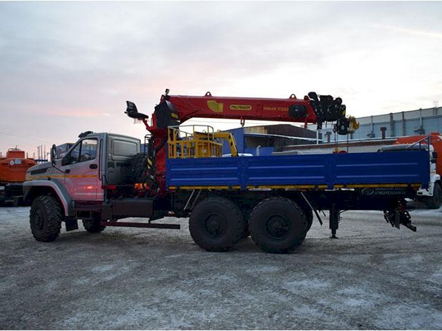 Фото №4: Бортовой Урал-NEXT 4320-6952-72Е5Г38 с КМУ ИТ-200 (37)