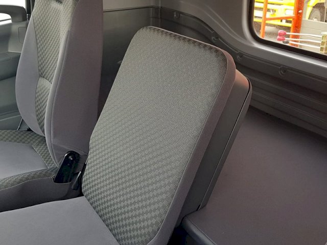 Фото №16: Бортовой Isuzu FVR 34 c КМУ Kanglim 1256
