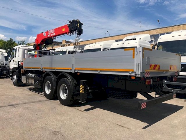Фото №3: Бортовой Isuzu GIGA c КМУ Fassi S1556