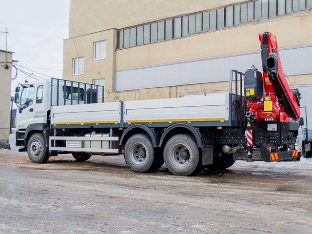 Фото №2: Бортовой Isuzu GIGA c КМУ Fassi 195