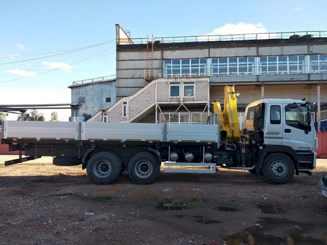 Фото №5: Бортовой Isuzu GIGA c КМУ HYVA 200