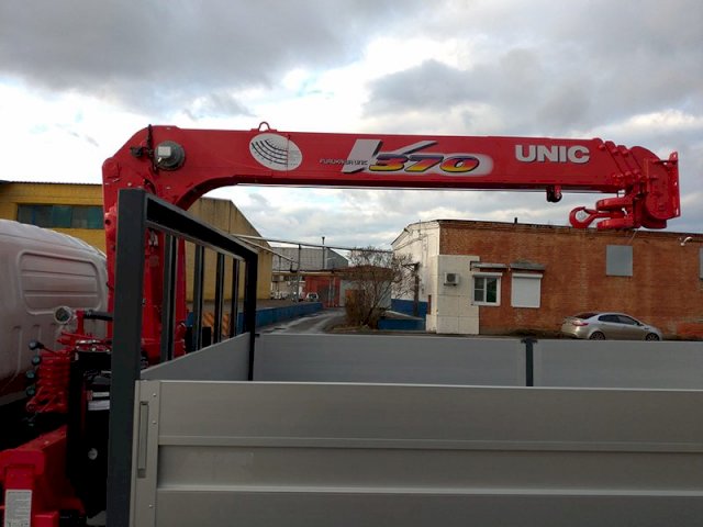 Фото №13: Бортовой Isuzu NQR 90LL c КМУ UNIC 374