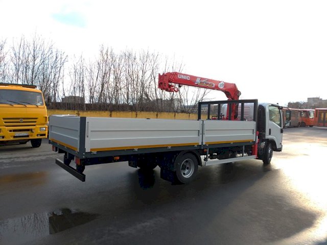 Фото №7: Бортовой Isuzu NQR 90LL c КМУ UNIC 374