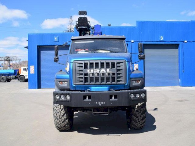 Фото №4: Бортовой Урал-NEXT 4320-6952-72Е5Г38 с КМУ DongYang SS1926II