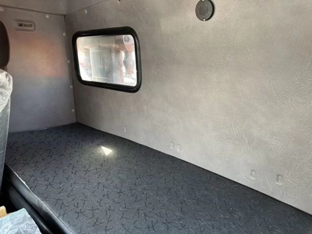 Фото №16: Бортовой КАМАЗ-65115 с КМУ Hangil HGC 987