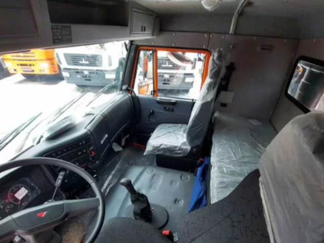 Фото №18: Бортовой КАМАЗ-65115 с КМУ Hangil HGC 756