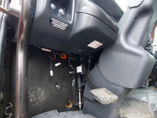 Фото №16: Бортовой КАМАЗ-65115 с КМУ Hangil HGC 756